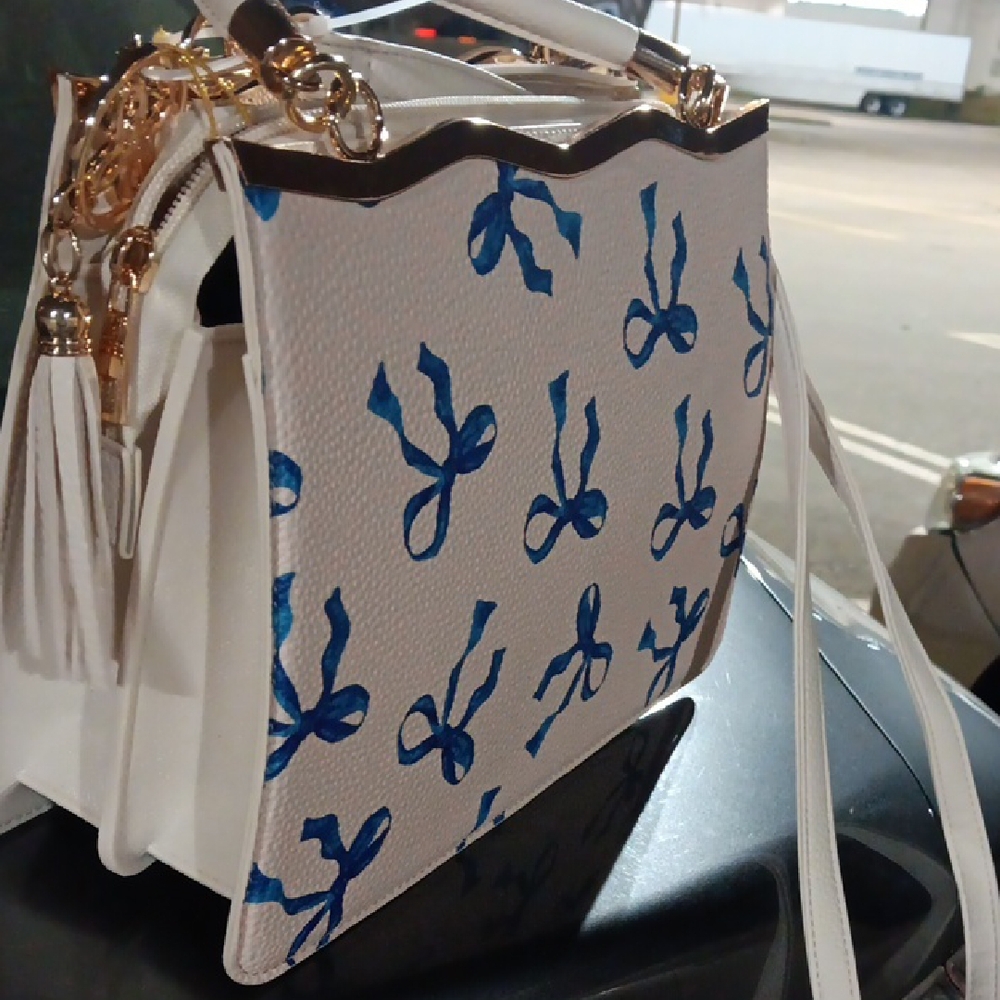 Elegant White and Blue Bow Patterned Women's Bag